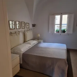 Apartment La Casetta Del Pontormo Italy